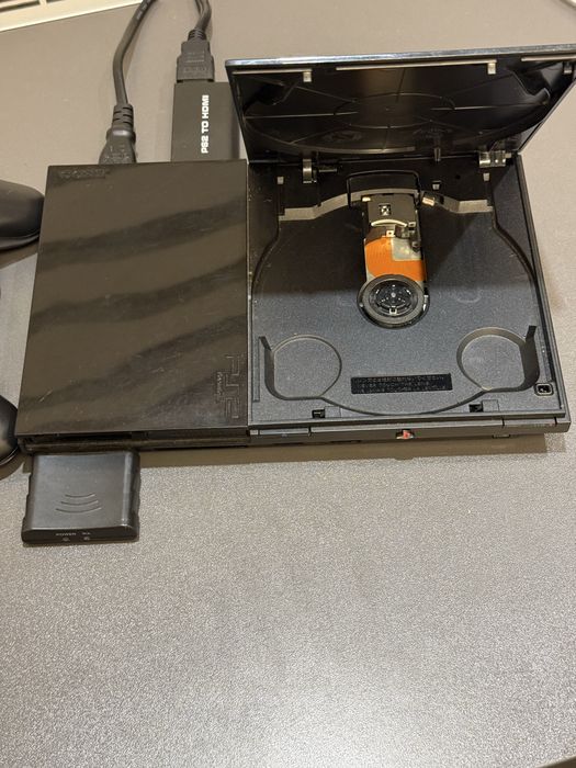 Продам Sony PlayStation 2