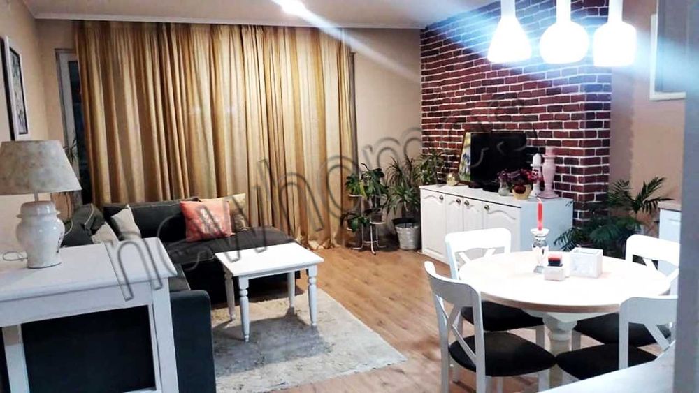 Тристаен апартамент