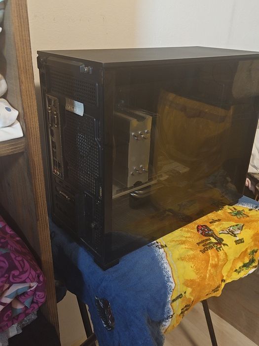 PC Intel core i5 9400 rx 580 8gb oc 16 GB RAM 500gb ssd