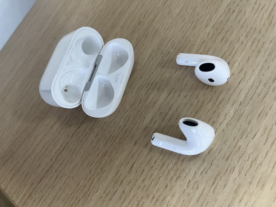 Apple AirPods 4 Originale | Garanție Apple până în 05.01.2027