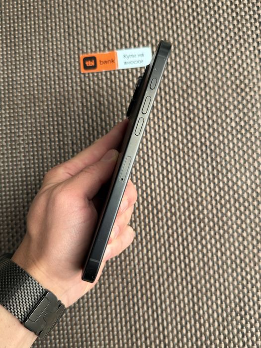 512* iPhone 16 pro max* 30€/м Black Titanium айфон 16 про Макс черен