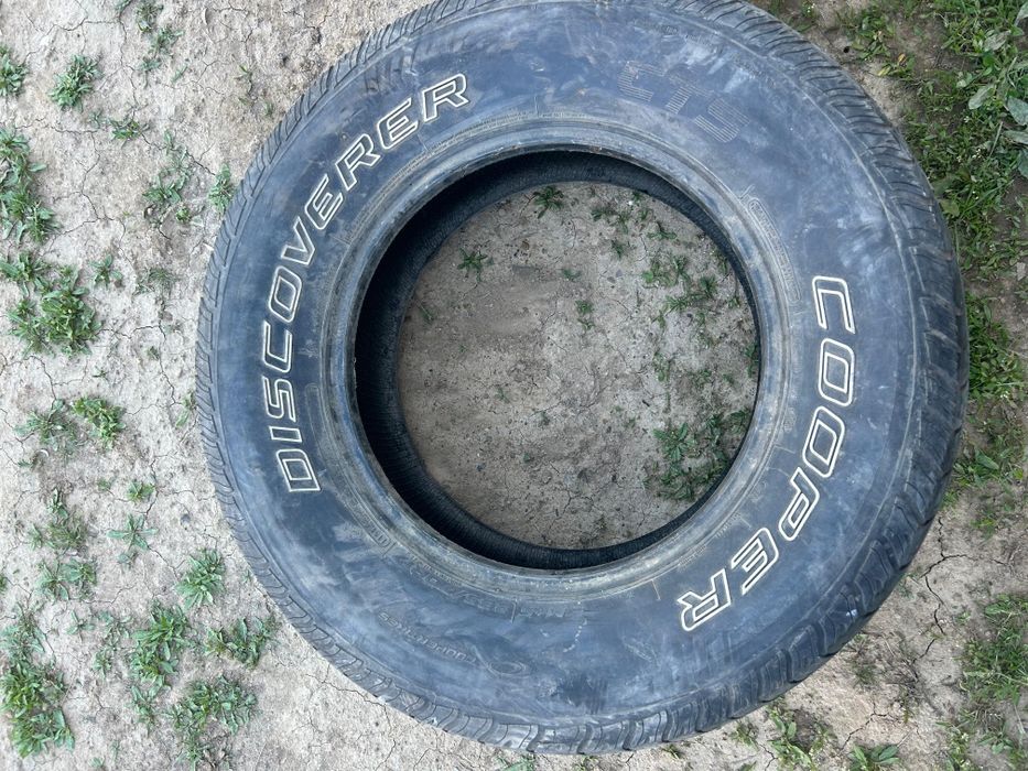 Продам резину 265/70/R17