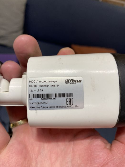 Камеры видеонаблюдения и датчики пожарной безопасный