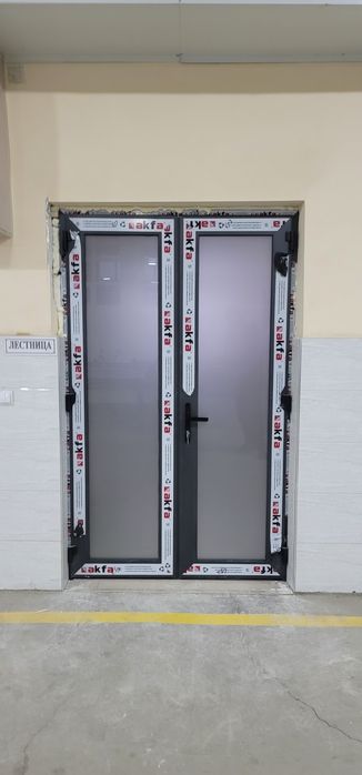 Akfa eshik va romlar