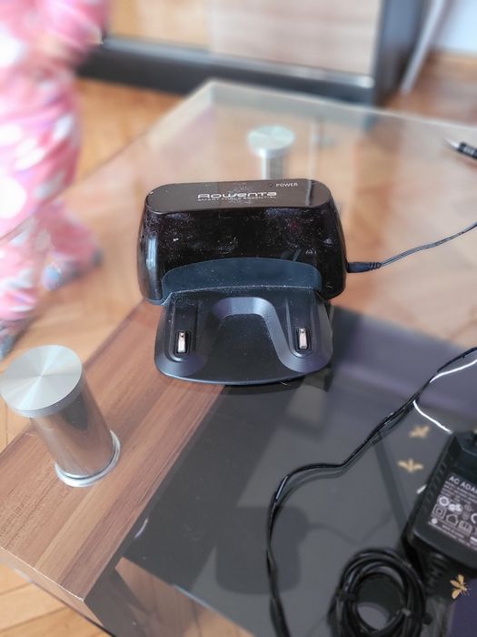 Aspirator robot rowenta