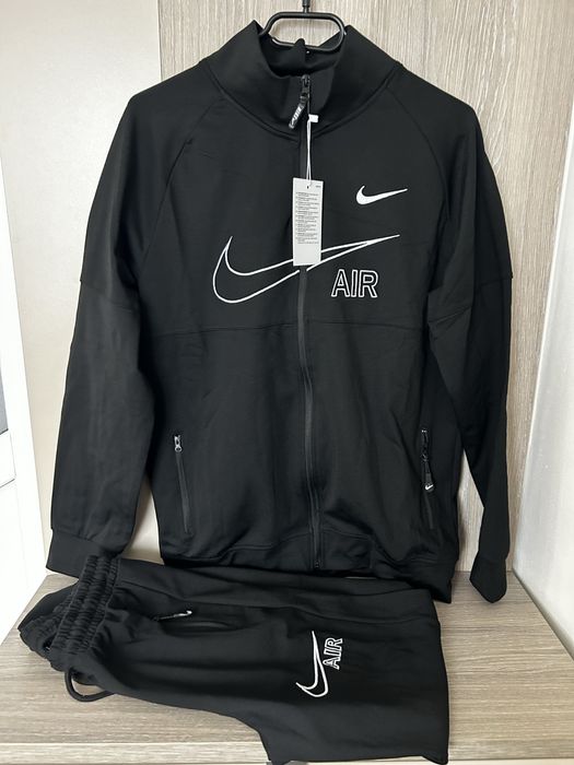 Trening barbati Nike