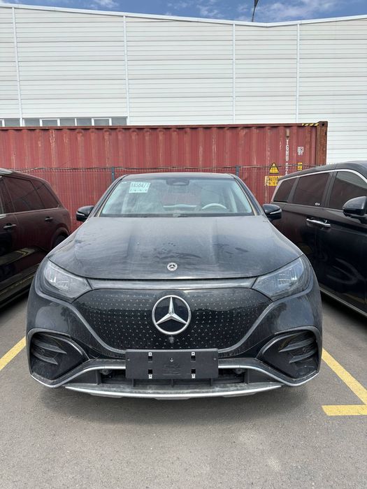 Mercedes benz EQE SUV 500