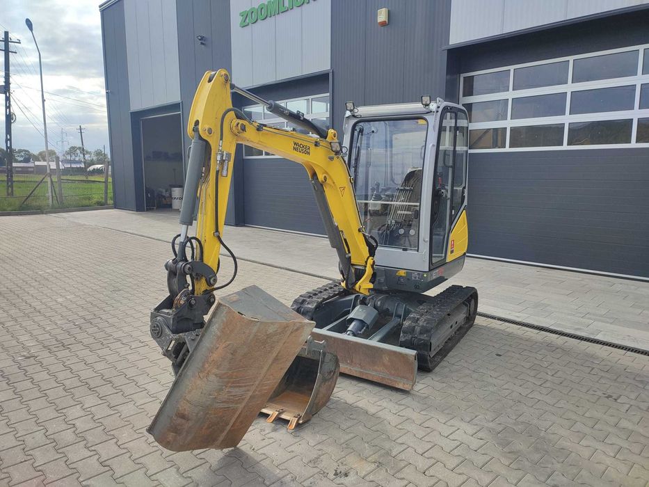 Excavator Wacker Neuson ET24 folosit-Dealer autorizat