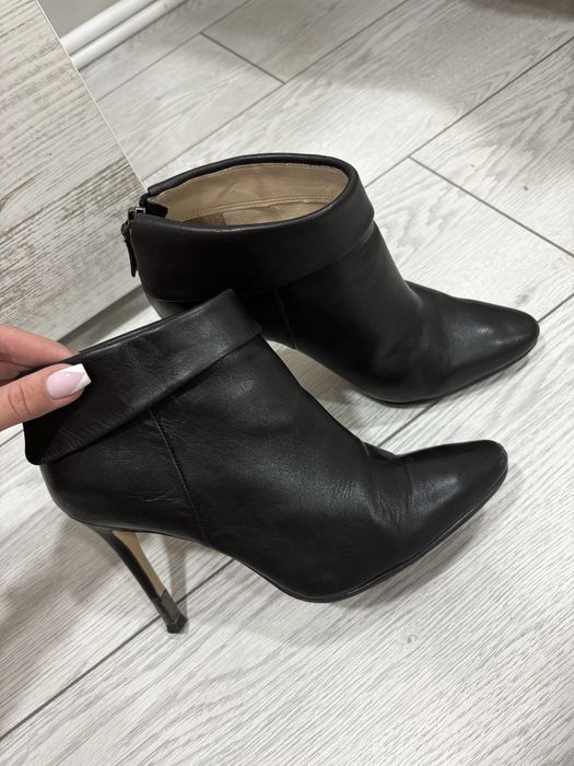 Токчета Guess, използвани