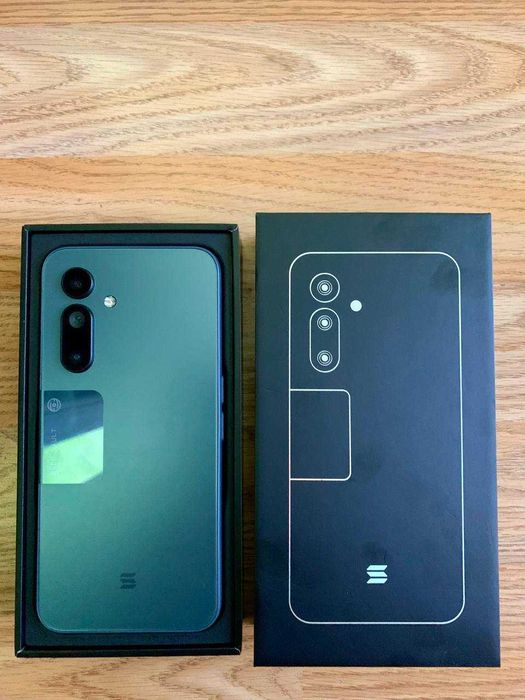 Solana Seeker 128/8гб