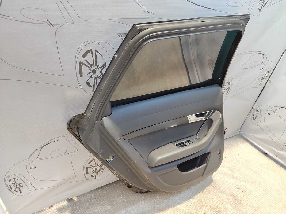 Ușă Spate Stânga Audi A6 S6 C6 4F Break / Avant Negru Cod Culoare A2 / Y9B 2009 / [2004-2011] / 4F0833051G (3C)