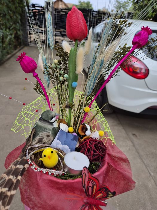 Cutie cadou din flori uscate naturale