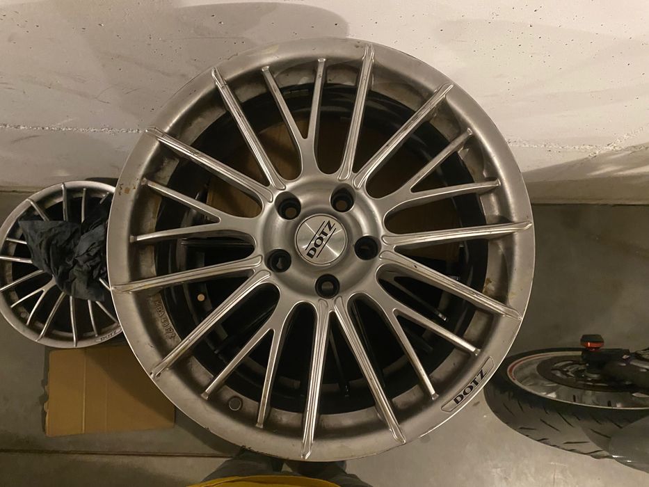 Джанти DOTZ 18 J8 et45 5×114.3