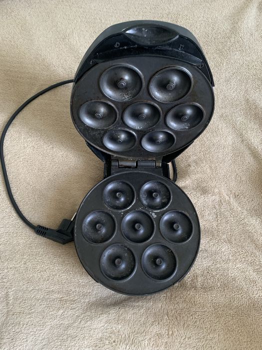 Электрическая пончница