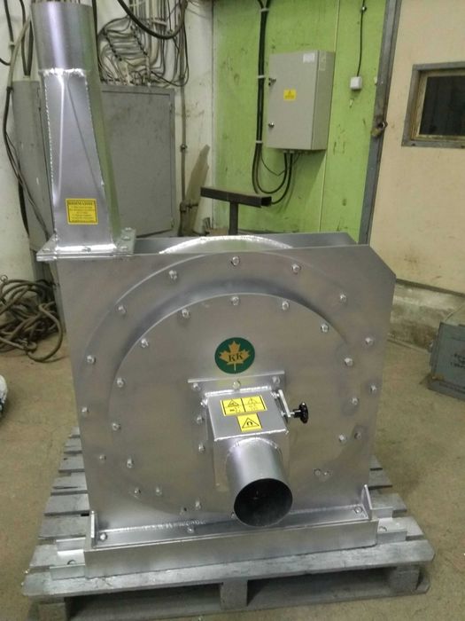 Фуражомелка и смесител - фуражна кухня