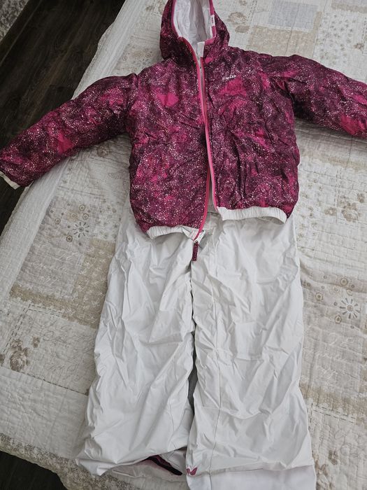 Двулицев екип за ски