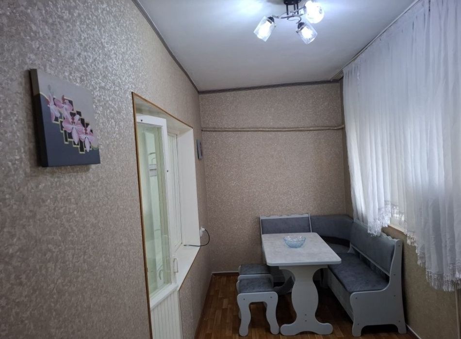 Аренда квартиры Максим горький бий художник салам чайхана