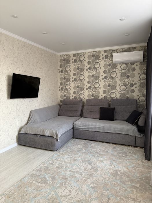 Сдам по суточно Евро двушка