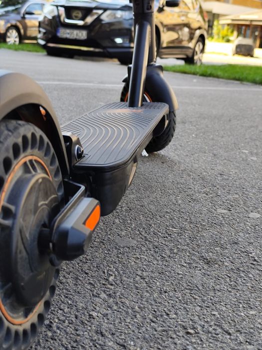 Trotineta electrica KuKirin S1 Max Preț Promoțional!!!