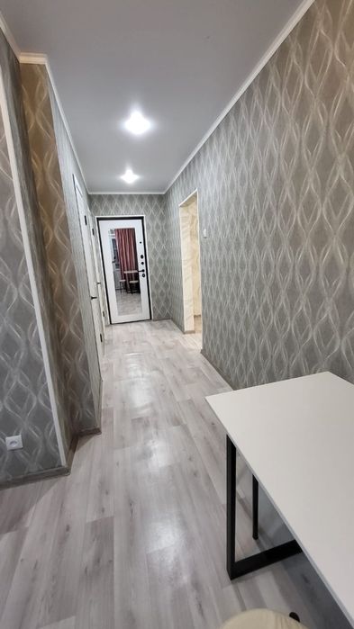 Продам 1 ком квартиру 2/5 20 мик