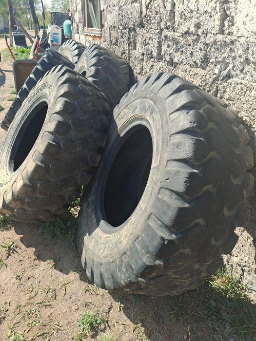 Продам колеса на погрузчик