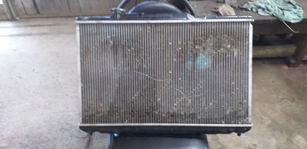 Продам Радиатор на camry европеец  10-15
