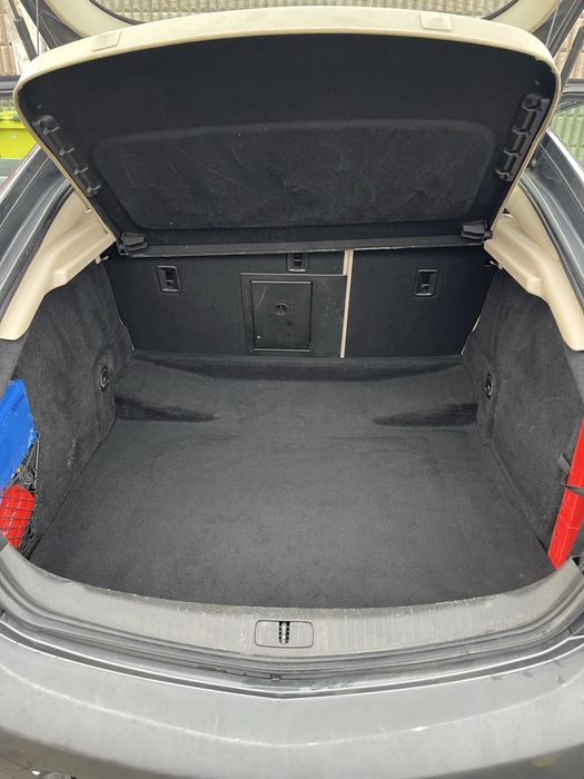 Opel insignia 2.0d