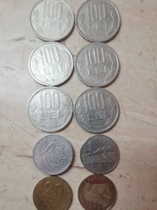 Bancnote și monezi vechi