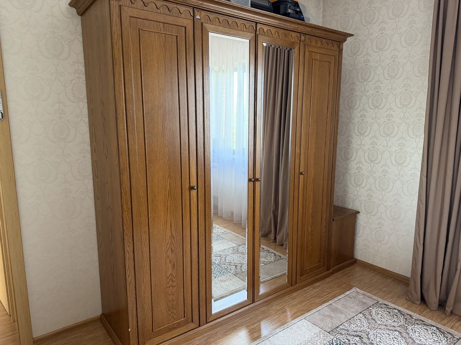 Спальный гарнитур