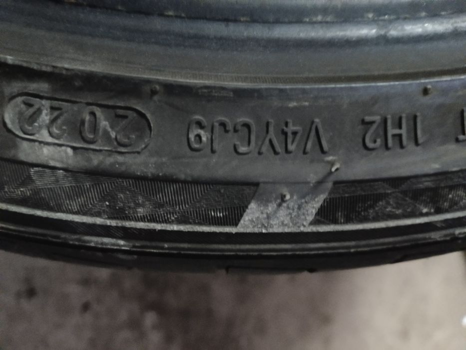 Шины лето 285/30R19