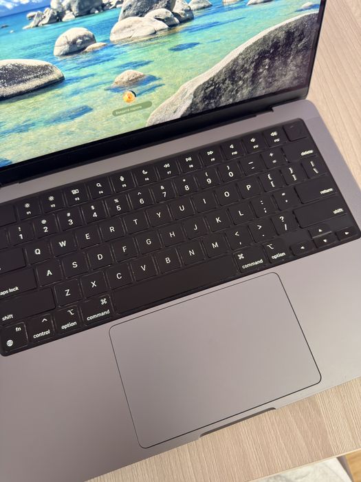 MacBook Pro 14" M3 / 8GB / 512GB (Емкость АКБ 94%)