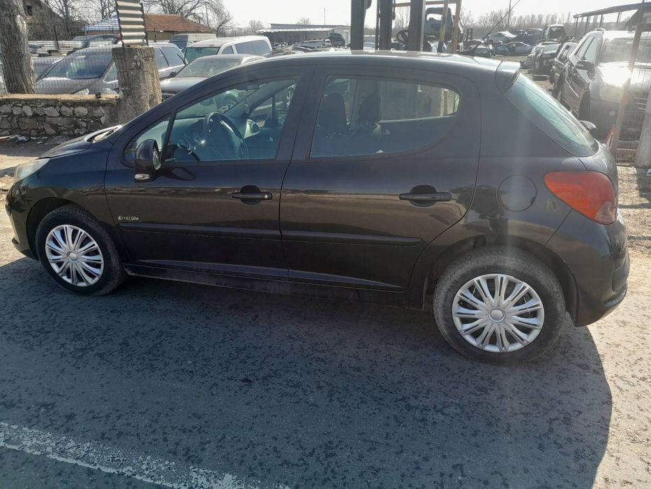 Peugeot 207 1.4i 16v на части