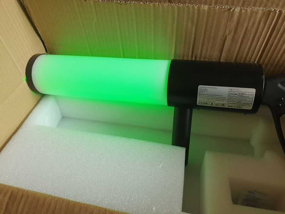 Vand Pistol  CO2, Nou,  pentru evenimente