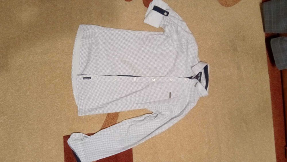 Pantaloni+camasa+papion s/l