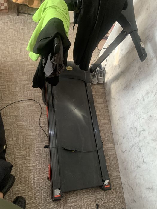 Vand uscator de rufe (banda de alergat)