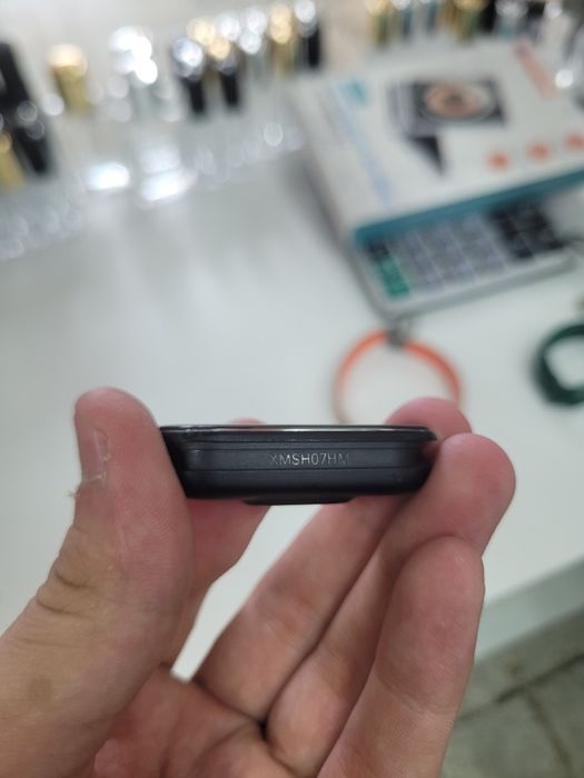 продам mi band 4