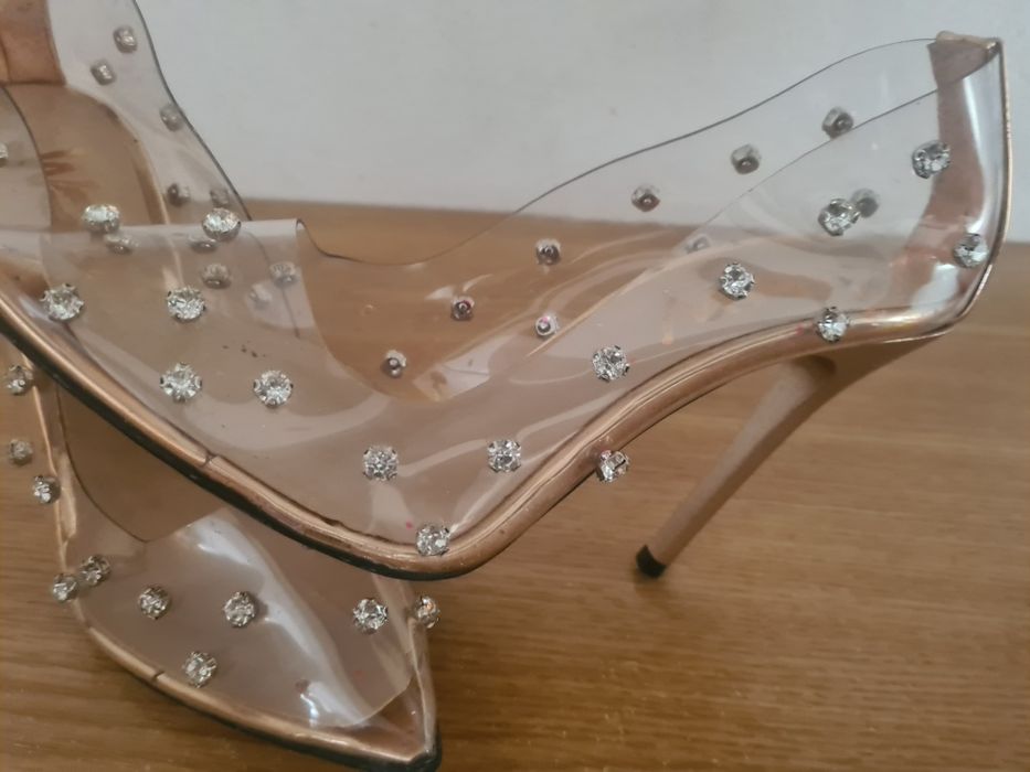 Pantofi dama mar 37 la 100 lei Timișoara