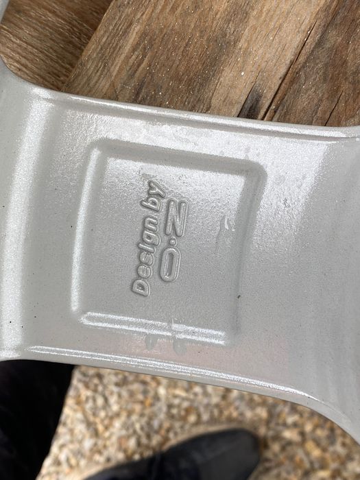 17 цола 5 х 112 мм Фолксваген , VW , Голф , Пасат , Джета , Тигуан