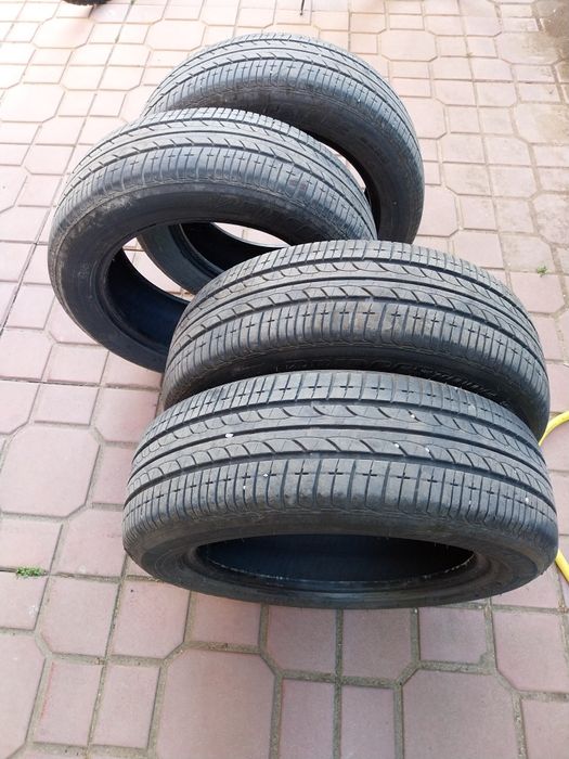 Гуми Бриджстон 175/60/15 летни