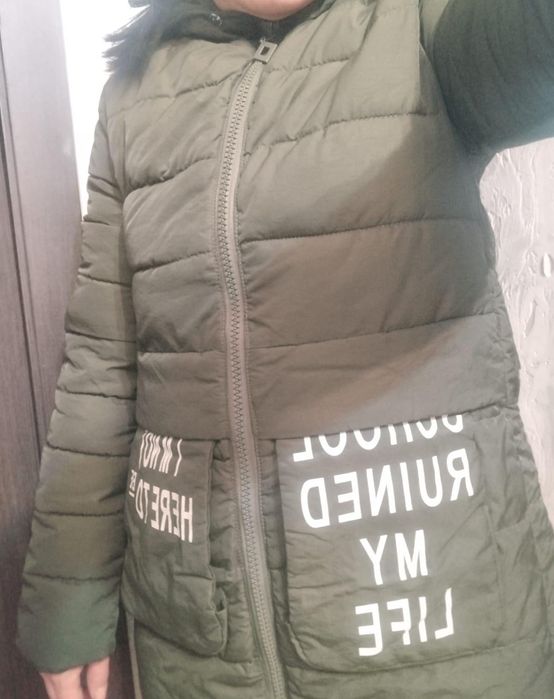 Продам куртку б/у недорого