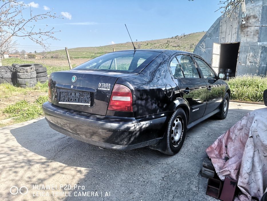 Шкода Октавия 1.9 ТДИ 110К.С НА ЧАСТИ