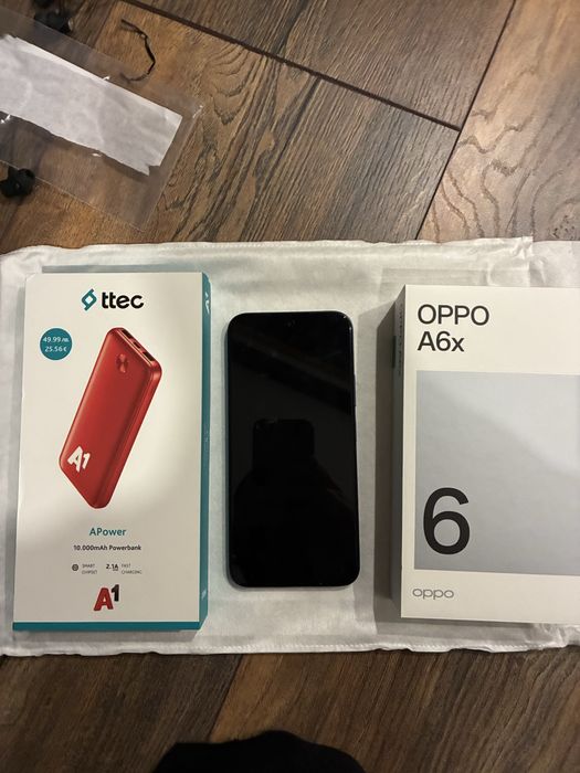 Oppo A6X чисто нов