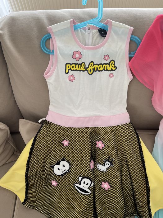 Rochite 10 ani fetite