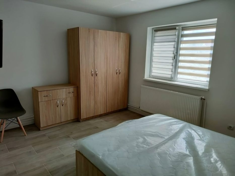 Garsoniera cu Loc de Parcare Privat si Centrală. Parter.   1 Mai in Bloc Nou 2022. Proprietar
