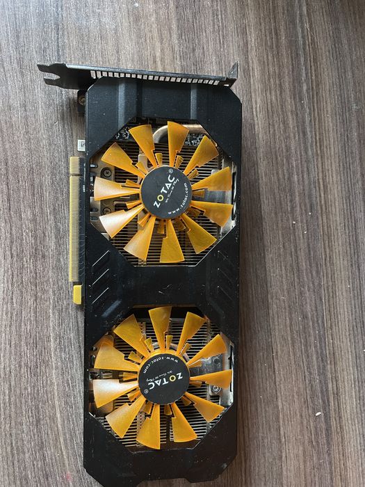 Видеокарты 3 штуки