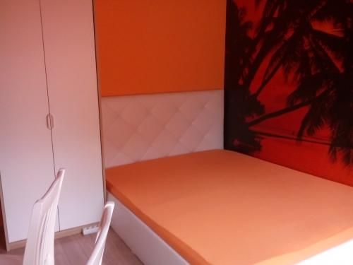 Дава се под наем Едностаен апартамент в София, Лозенец - 40 кв.м за 325 € - Снимка #1