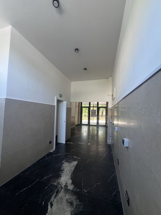 Spatiu Comercial