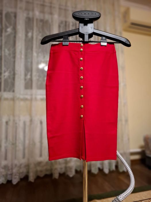 Платья / одежда б/у