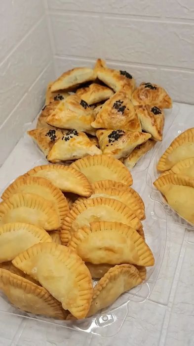 Самса. выпечка. Пирожный