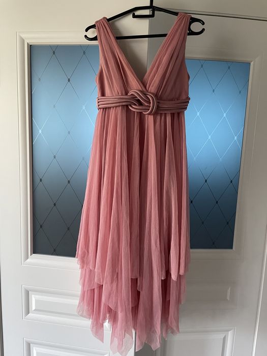 Платье вечернее